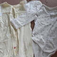 80サイズ　女の子の服　の画像