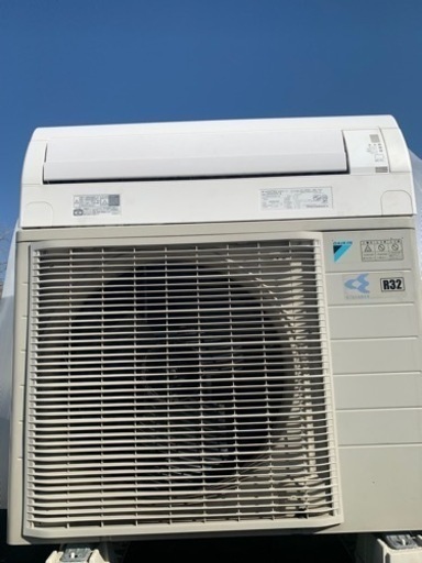 高年式大容量暖房エアコンダイキンストリーマー主に20畳用