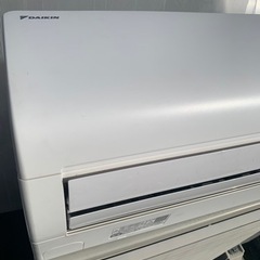 🧣高年式大容量暖房エアコンダイキンストリーマー主に20畳用の画像