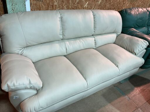 【愛品館市原店】ニトリ（NITORI）3人掛けソファ（白合皮）【愛市ISF】