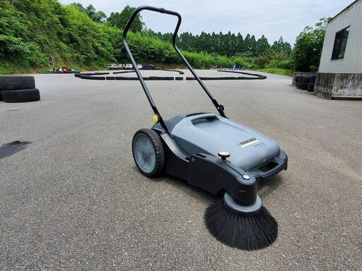 ケルヒャー　業務用　スイーパー　ロードスイーパー　床掃除　屋外　ＫＭ　70/20　Ｃ
