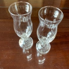 さまざまなグラスの画像