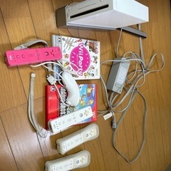 WII ソフト2個付きリモコン4個の画像