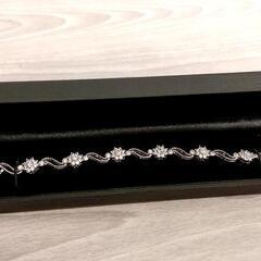 未使用★ブレスレット★ケース入り