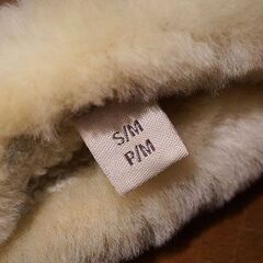 【苫小牧バナナ】美品☆UGG/アグ A BATHING APE BAPExUGG MITTEN BAPE コラボ ベイプ ミトン 手袋 シープスキン カモフラ ベージュ ムートン♪の画像