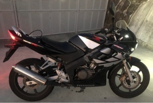売れました！ HONDA CBR125 ボロいので爆安です！　ミッション シフト車両です。