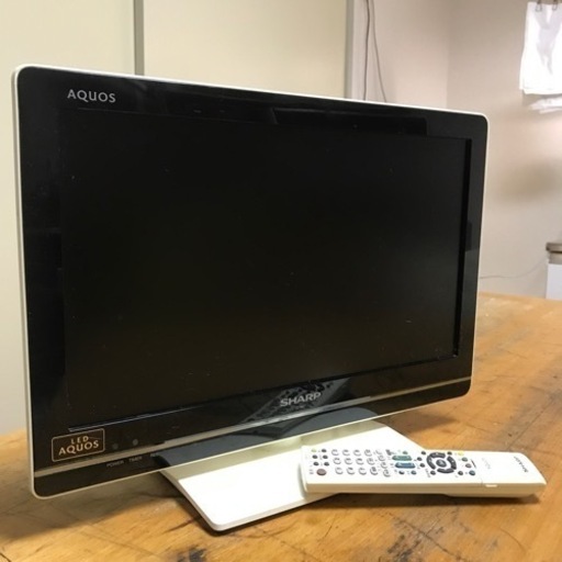SHARP シャープ 19V型 液晶 テレビ AQUOS LC-19K7 ホワイト系　ハイビジョン 2012年モデル