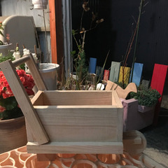 車プランターの画像