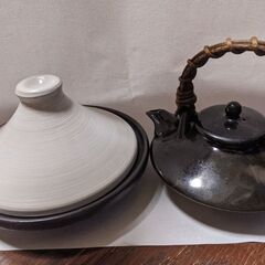 【値下げ】タジン鍋、黒ヂョカ、ピッチャー、醤油差し、タレ入れの画像