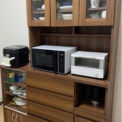 ●決まりました●食器棚　無料で差し上げますの画像