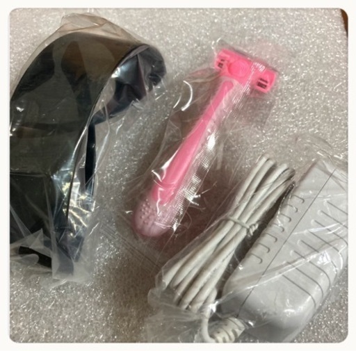 ご購入者様決定꒰未使用꒱家庭用脱毛器セット 白  IP光脱毛 全身OK  美容家電 電化製品
