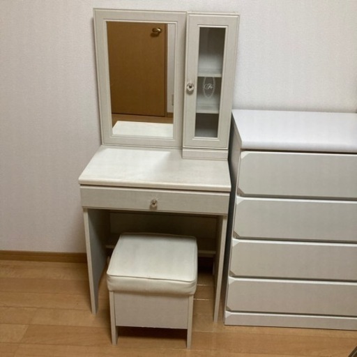 ドレッサー