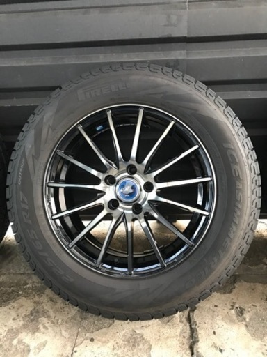 スタッドレス　17インチ