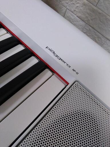 【美品】YAMAHA- NP-12WH 電子ピアノ　スタンド譜面台セット 61鍵盤　piaggero