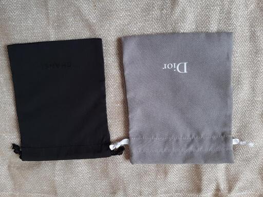 CHANELとDiorのサンプル巾着袋