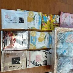 入浴剤セット（入浴剤17個、洗顔泡立てボール付）の画像