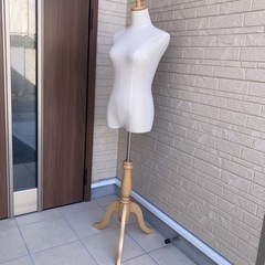 婦人用トルソー　メルカリに！無料でもらって下さい