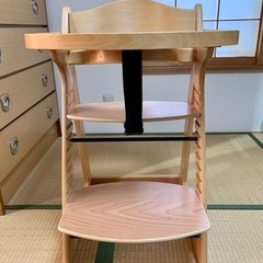 カトージ　ハイチェア　子ども用椅子の画像