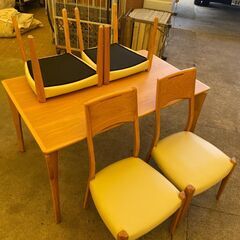 ダイニングテーブルセット　中古美品