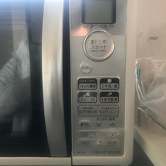 冷蔵庫、電子レンジの画像
