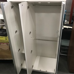 ?シンプル。ホワイト　鏡付き　収納ケース?