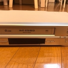VHS ビデオデッキ　再生機の画像