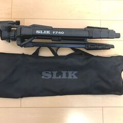 SLIK 三脚 F740 4段 ファミリー向け三脚 の画像