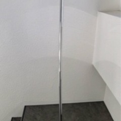 デザイナーズポールハンガー　立てかけタイプの画像