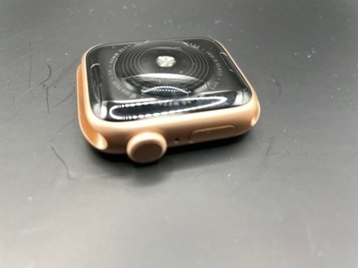 apple watch SE 40mm GPS #422