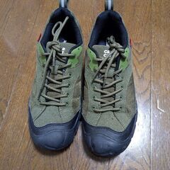 CEDAR CRESTのアウトドアシューズ　25.5