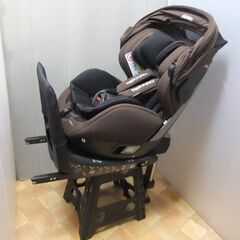 綺麗/RECARO Zero.１/新生児～４歳頃/ISO FIX対応/回転/洗濯済み