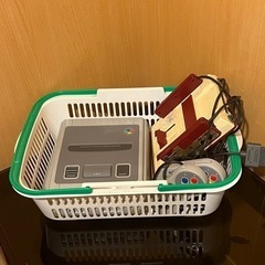 テレビ　ファミコン　スーパーファミコン　カセット　ソフトの画像