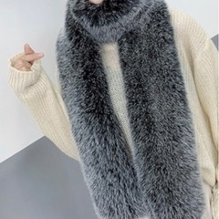 ⭐️【新品未使用】マフラー（なんの毛かわかりません）