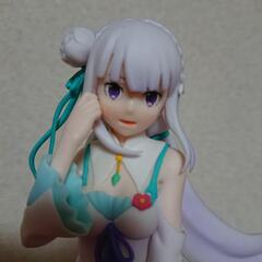リゼロ エミリア フィギュア　制服の画像