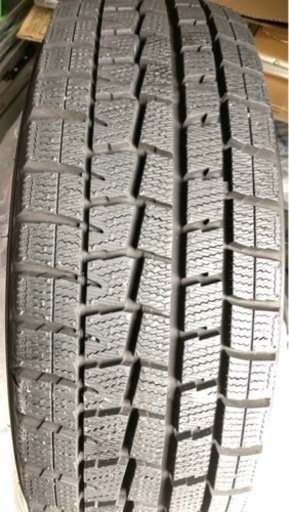 【ご成約】【美品】タッドレスタイヤ175/65R14