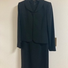 喪服とドレス