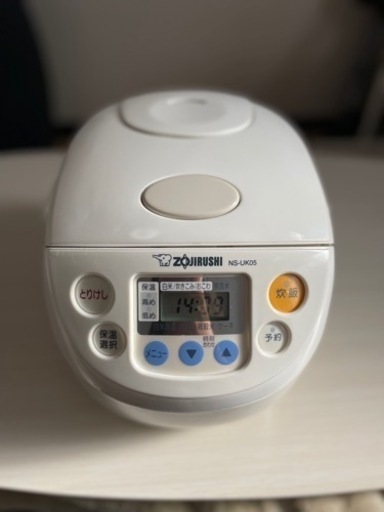 ZOJIRUSHI 象印 マイコン炊飯ジャー 3合