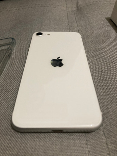 iPhone SE SIMフリー