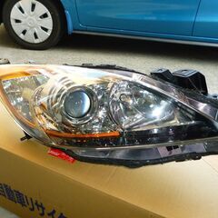 アクセラ DBA-BL5FW 右ヘッドランプASSY