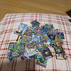 ビックリマンなどシール80枚あげます。の画像