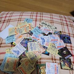 ビックリマンなどシール80枚あげます。の画像