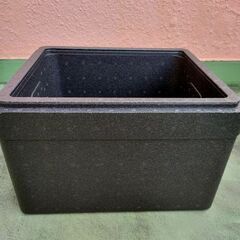 黒色発泡スチロール
