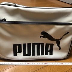 PUMA エナメルバッグ　サッカー用　