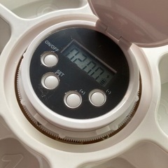 使用1回のみ消毒済み美品★猫犬用 6食分 自動給餌器 の画像