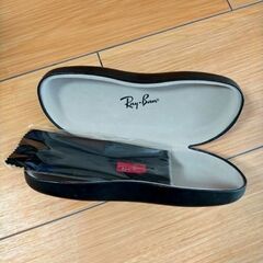 Ray-Ban メガネケース