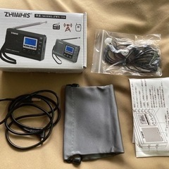 美品★小型ポータブルラジオ FM/AM/SW ワイドfm対応 の画像