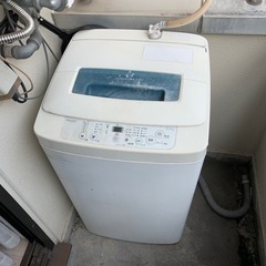 洗濯機　無料　引取お願いします。(使えます)