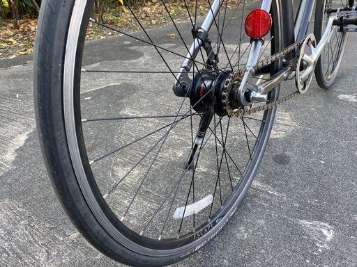 クロスバイク GIANT ESCAPE Ri5 内装5段変速 465㎜ ブラック (さい