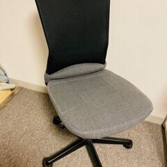 デスクチェア