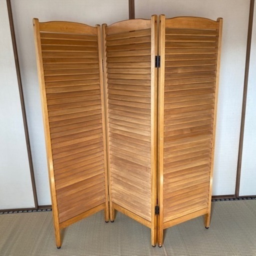 木製間仕切り